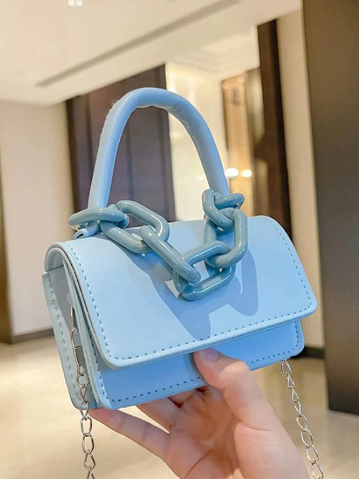 Linked In Style Mini Shoulder Handbag - Image 5