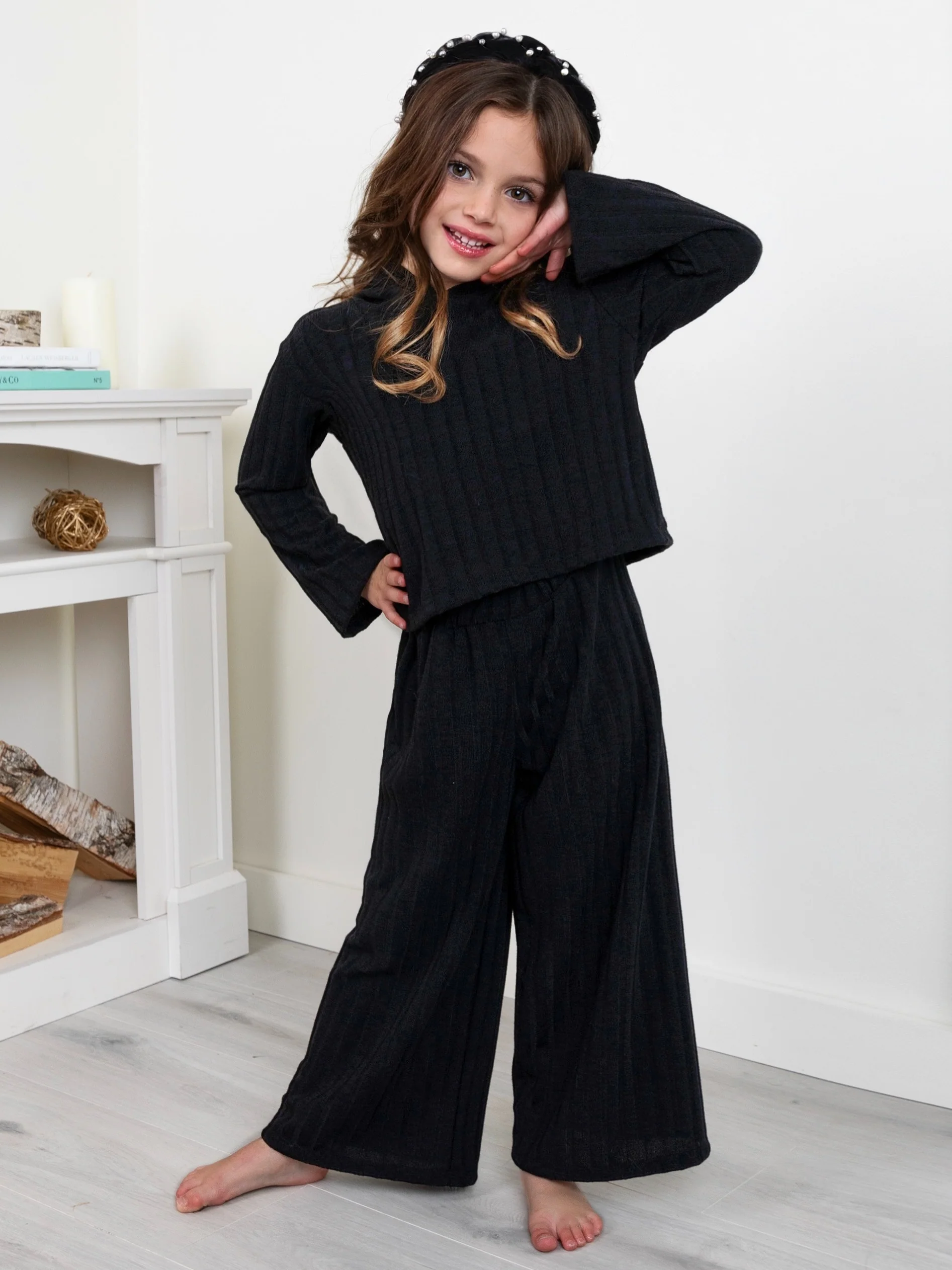 Mommy and Me Chic In Sync Black Ribbed Hooded Pant Set - Image 2