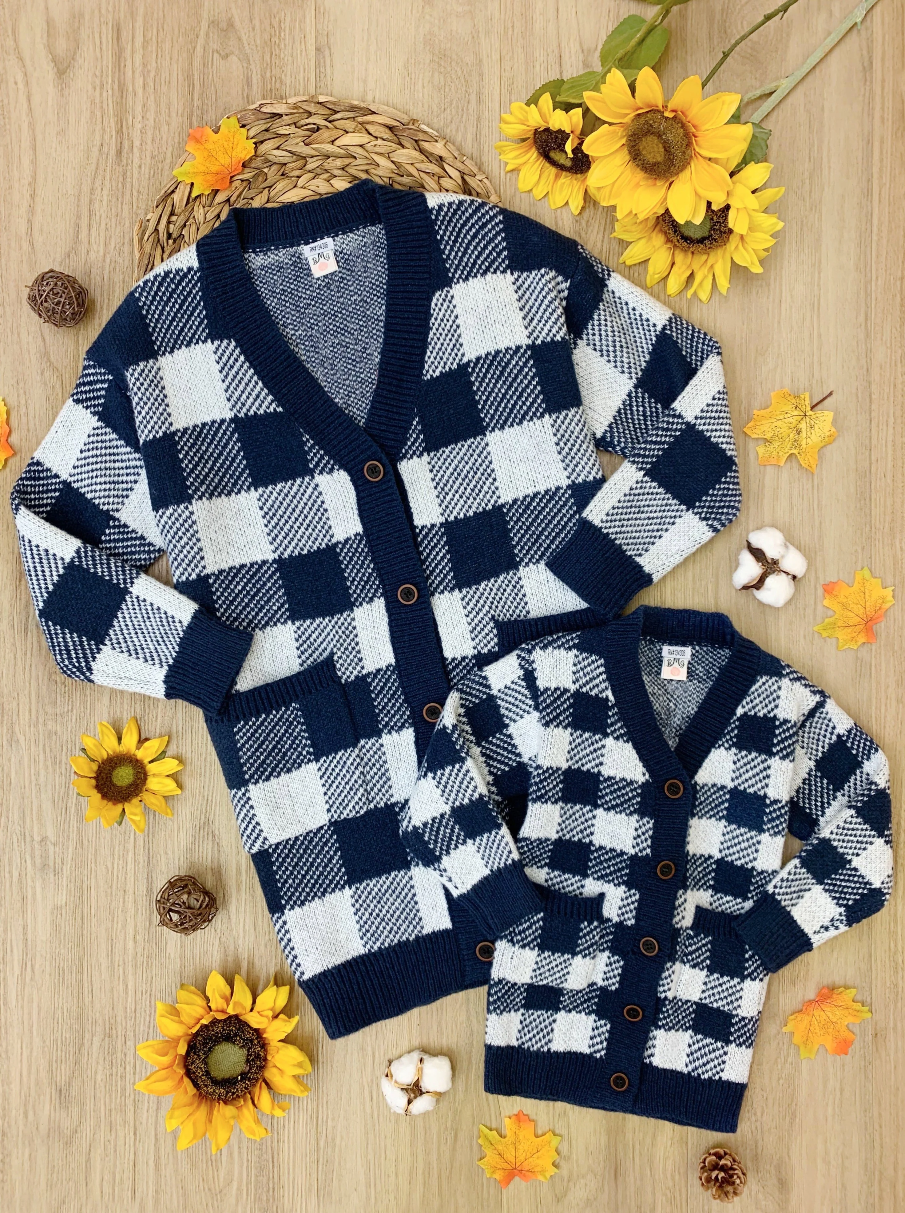 Women's Falling Leaves Oversized Cardigans - Image 4