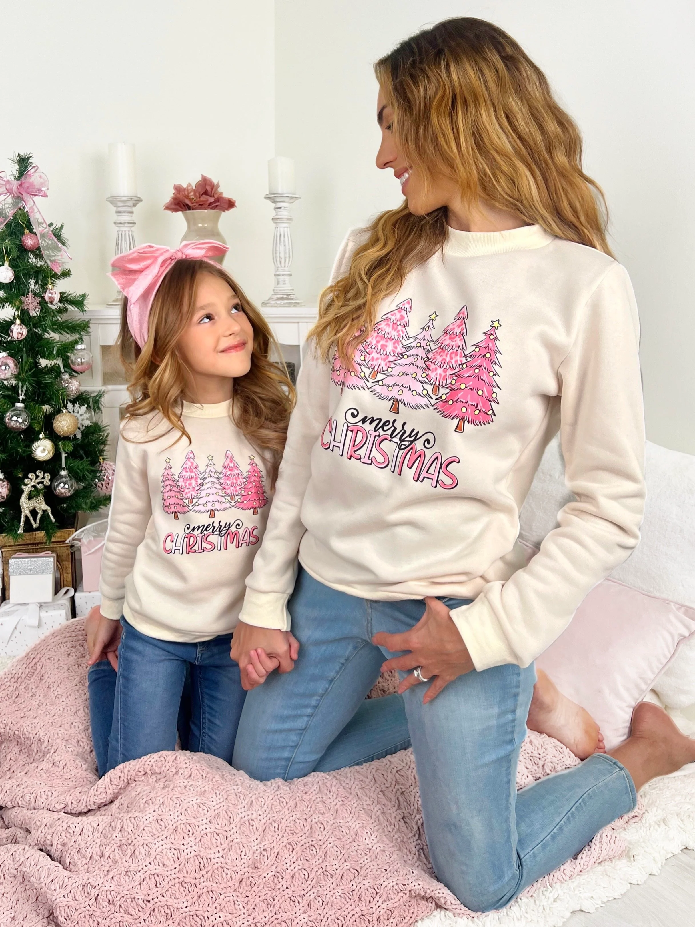 Mommy and Me Merry Christmas Pink Crewneck Sweatshirt - Image 2