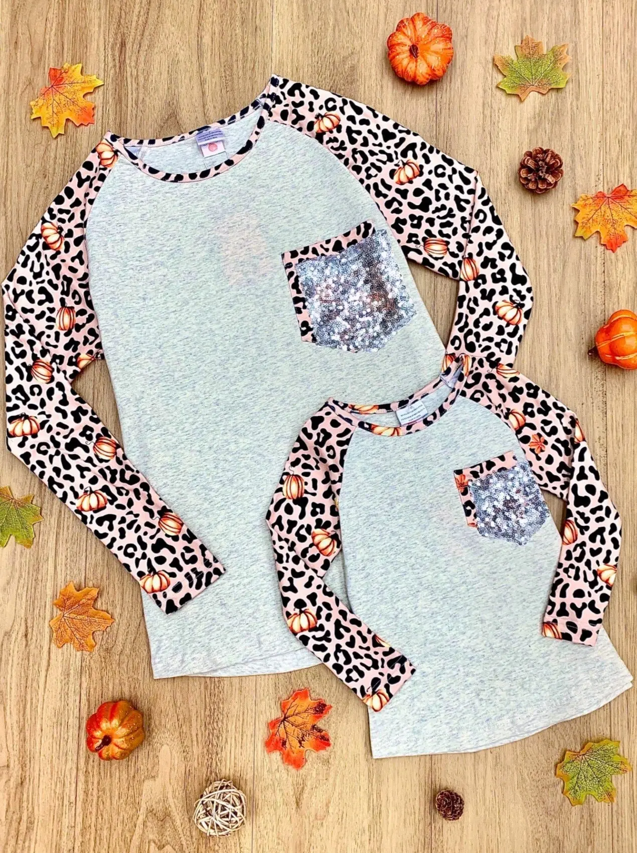 Mommy and Me Pumpkin Leopard Raglan Top - Image 2