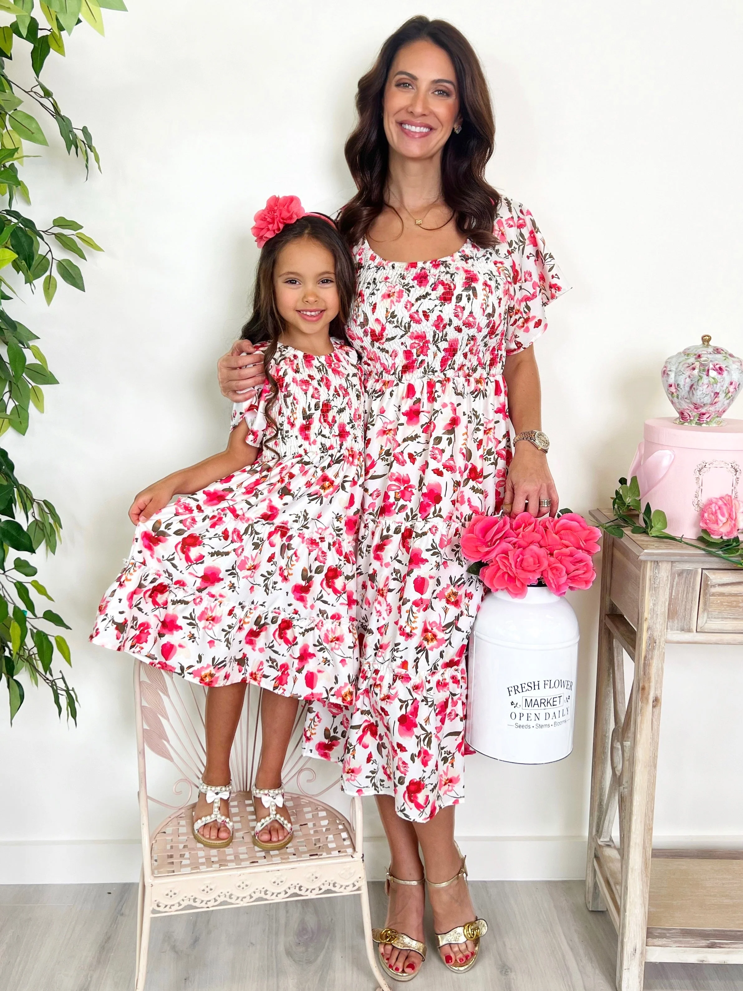Mommy and Me Red Floral Smocked Dress - Image 5