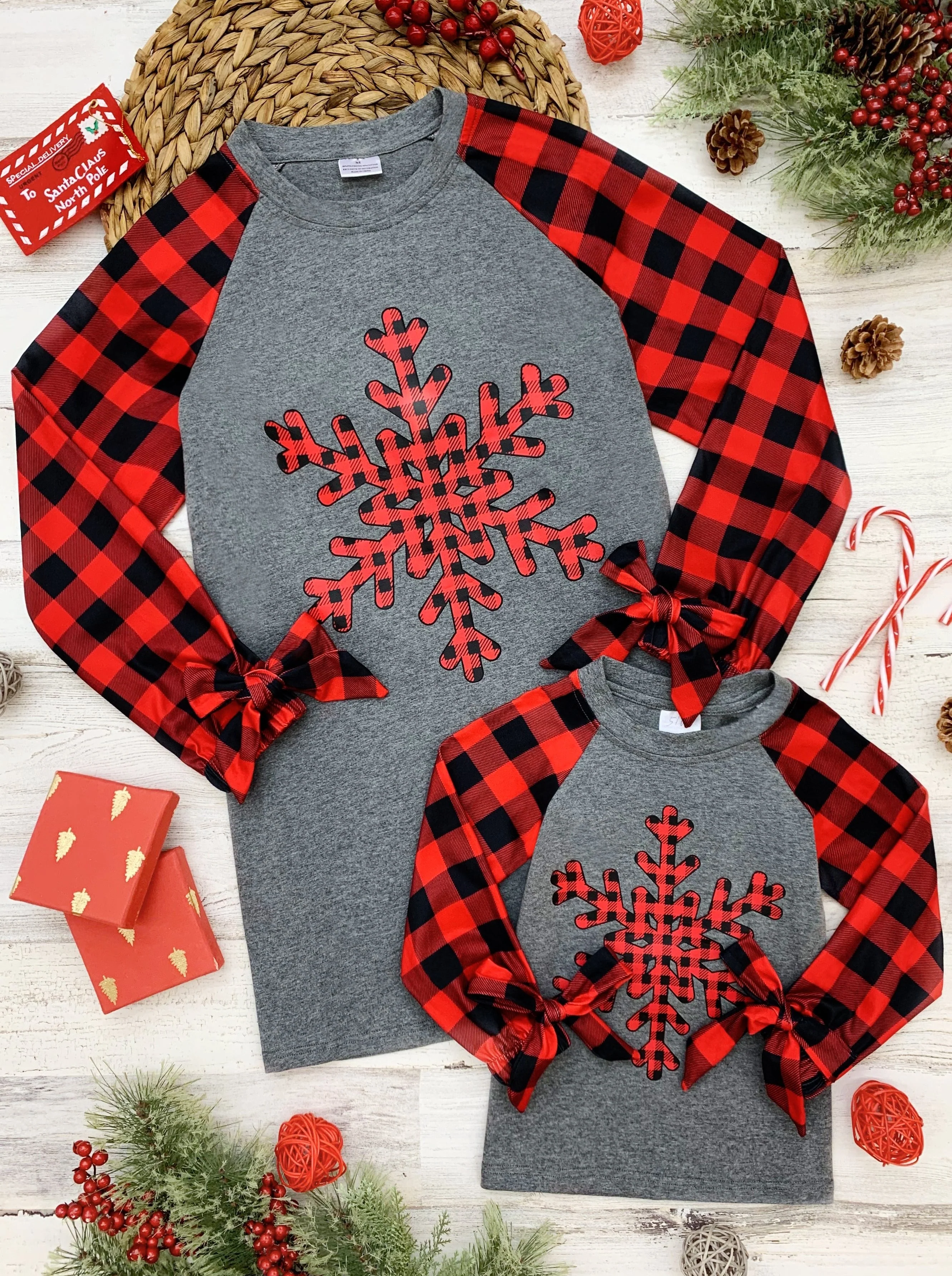 Mommy and Me Snuggle Snowflake Raglan Top - Image 3