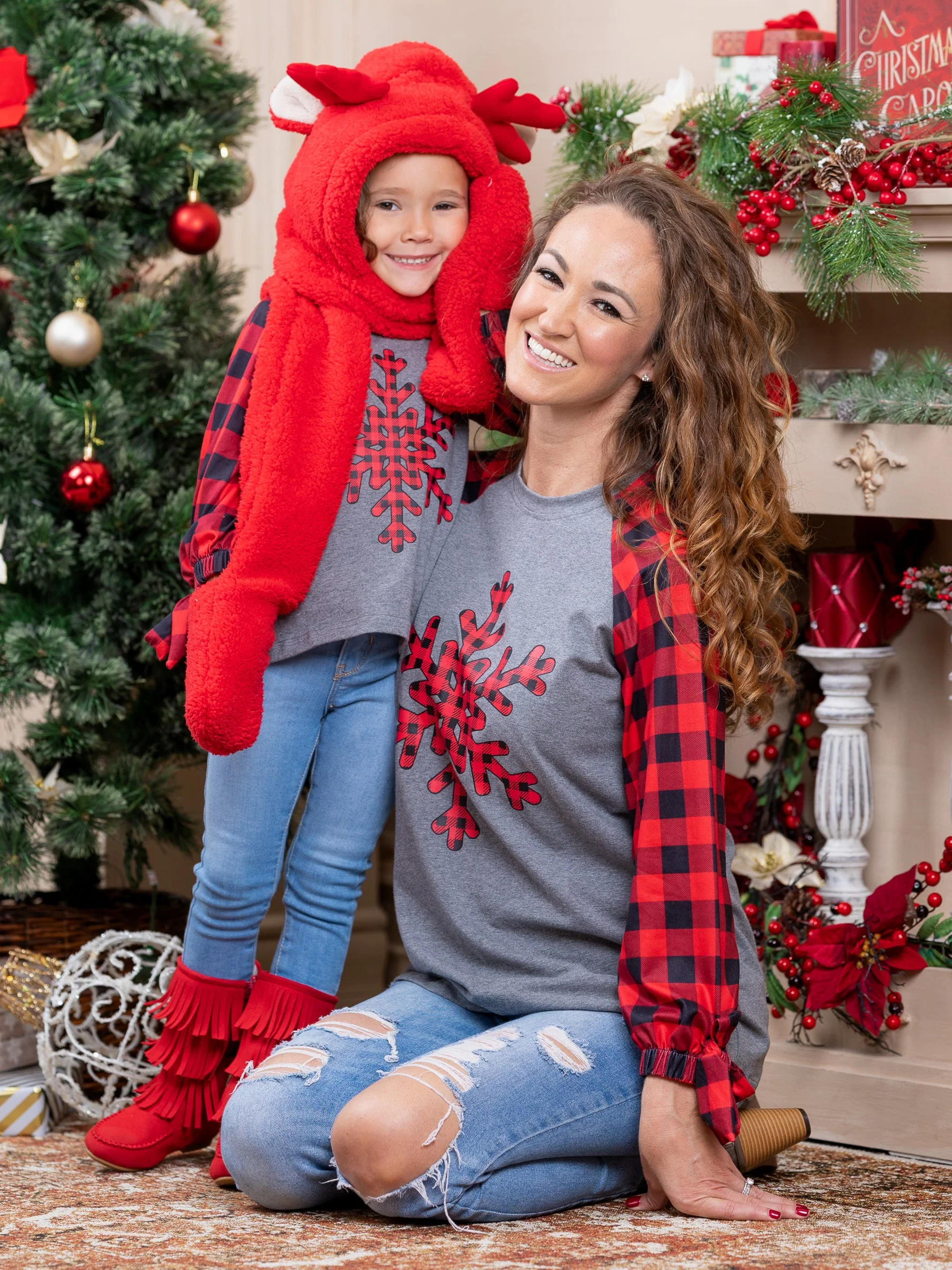 Mommy and Me Snuggle Snowflake Raglan Top - Image 5