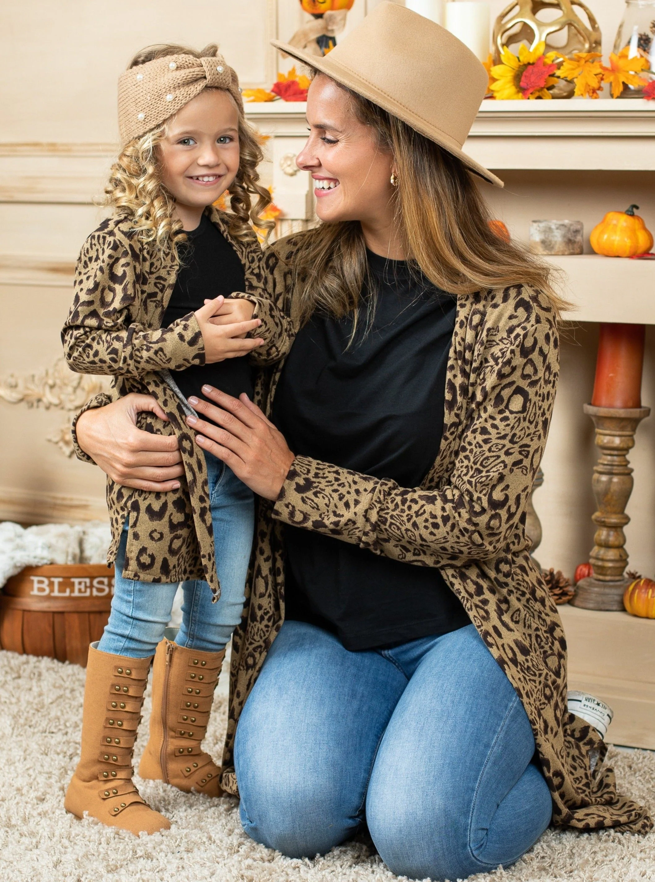 Mommy and Me Snuggly Oversized Leopard Cardigan - Image 2