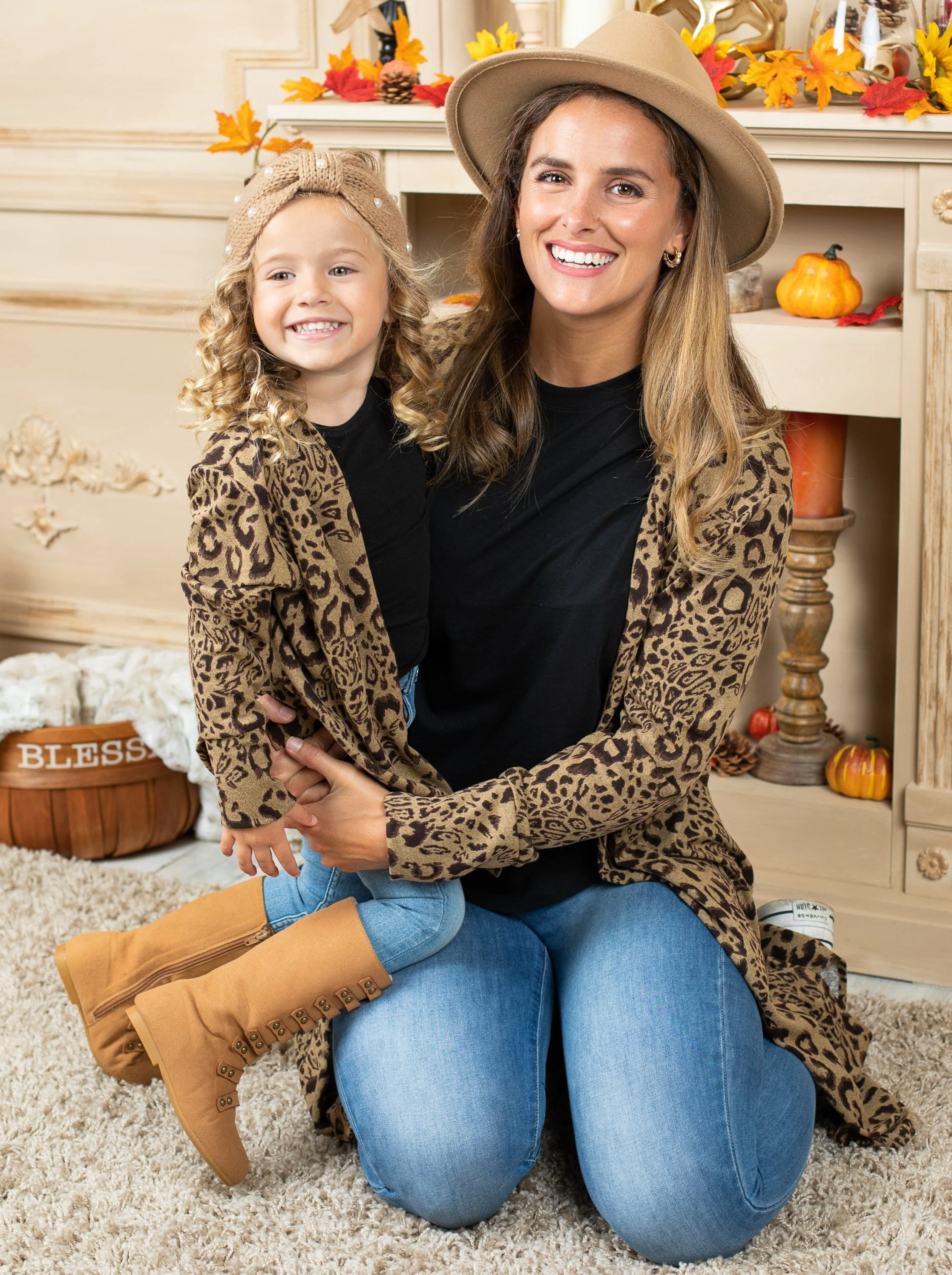 Mommy and Me Snuggly Oversized Leopard Cardigan - Image 5