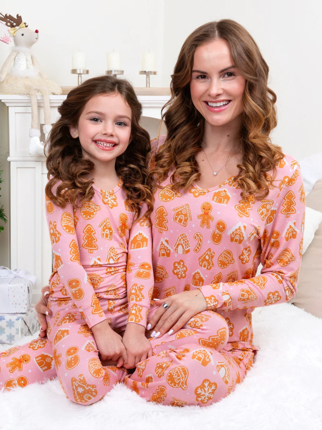 Mommy and Me Sugar and Spice Pink Gingerbread Pajama Set - Image 2