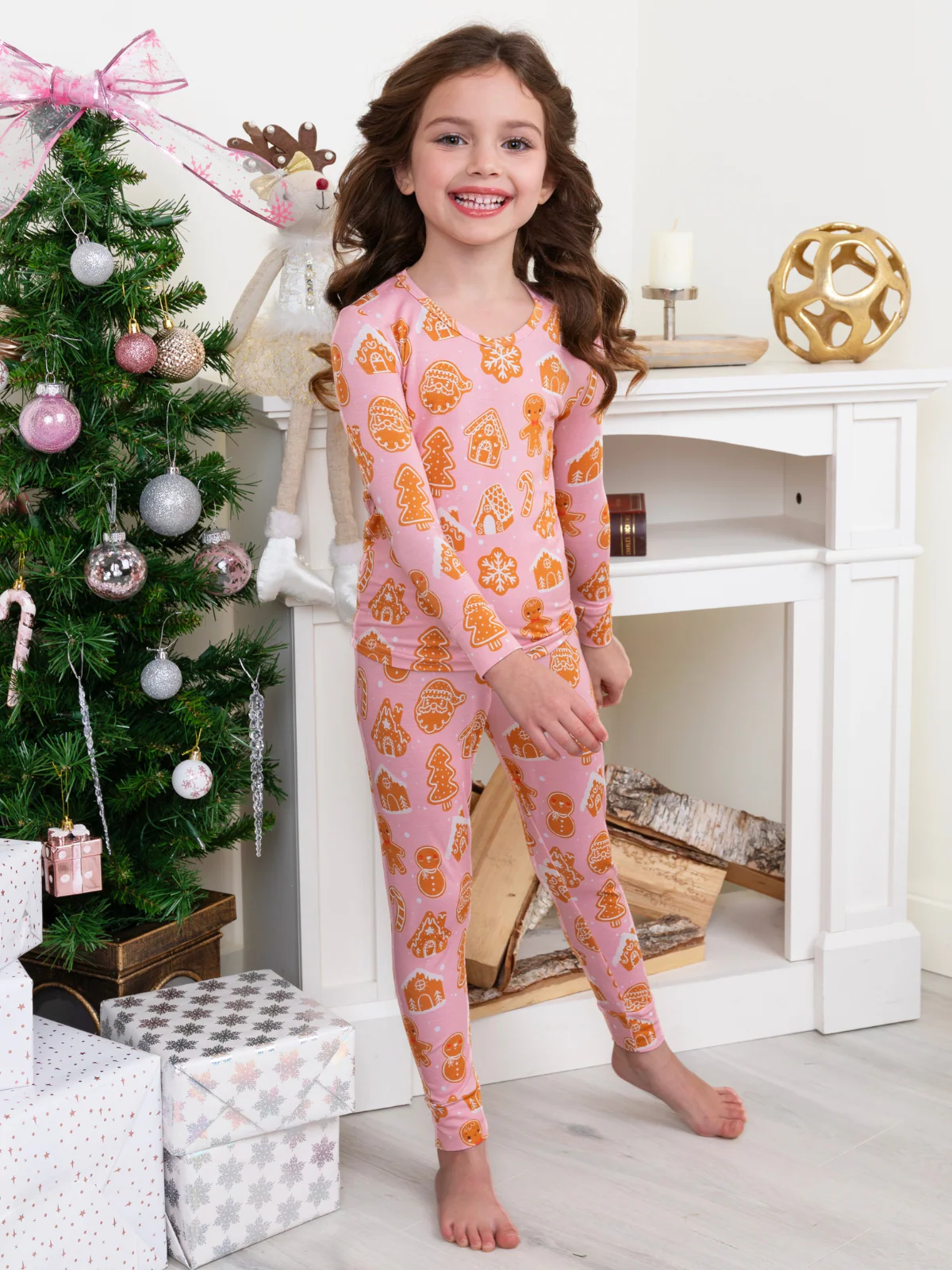 Mommy and Me Sugar and Spice Pink Gingerbread Pajama Set - Image 4