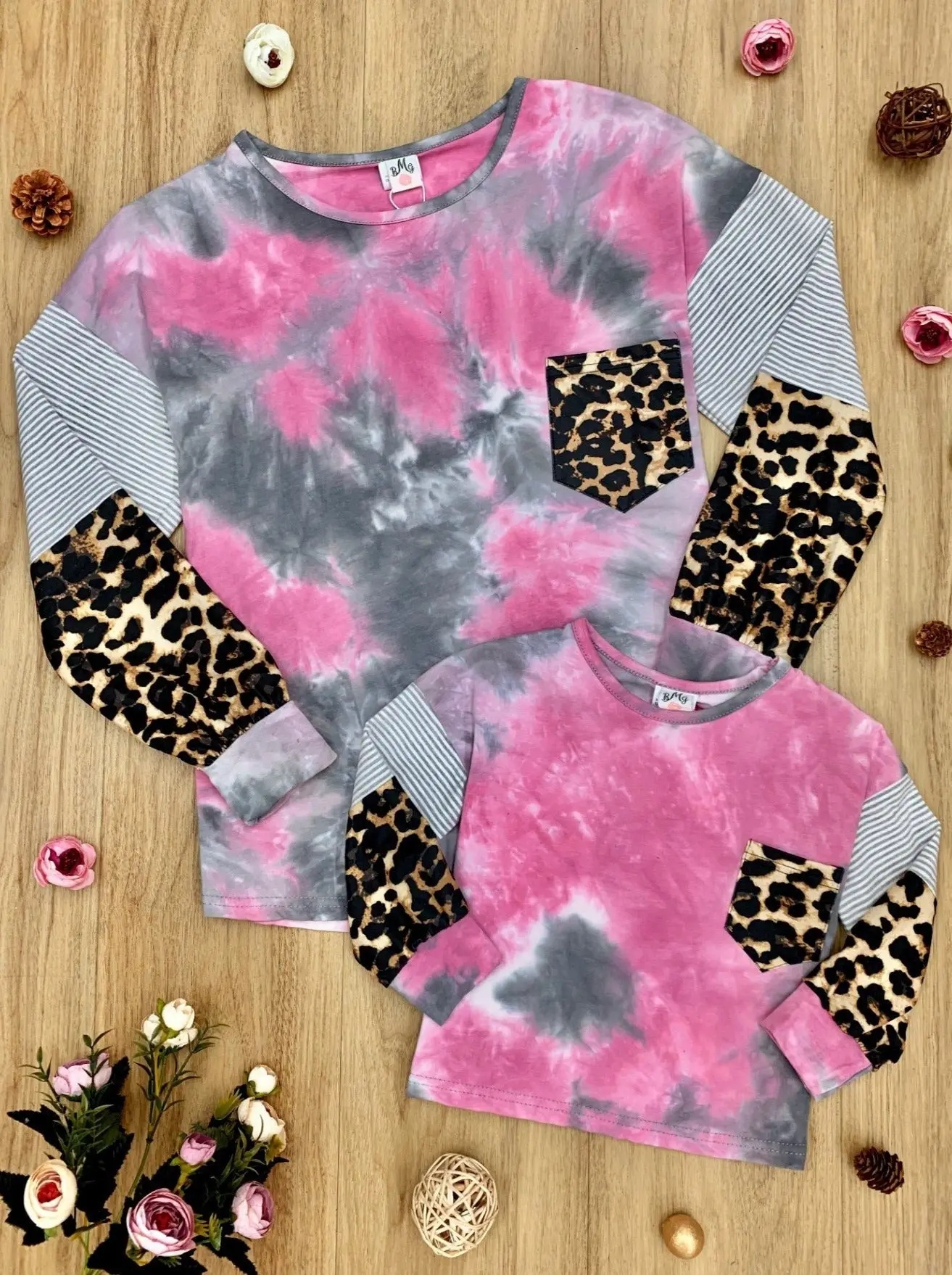 Mommy and Me Tie Dye Leopard Pocket Top - Image 3
