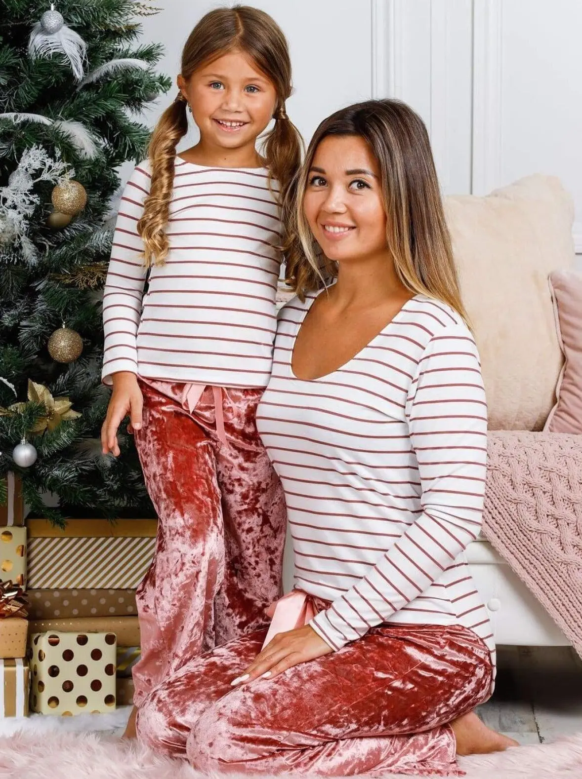Mommy and Me Velvet Crush Lounge Pants - Image 9