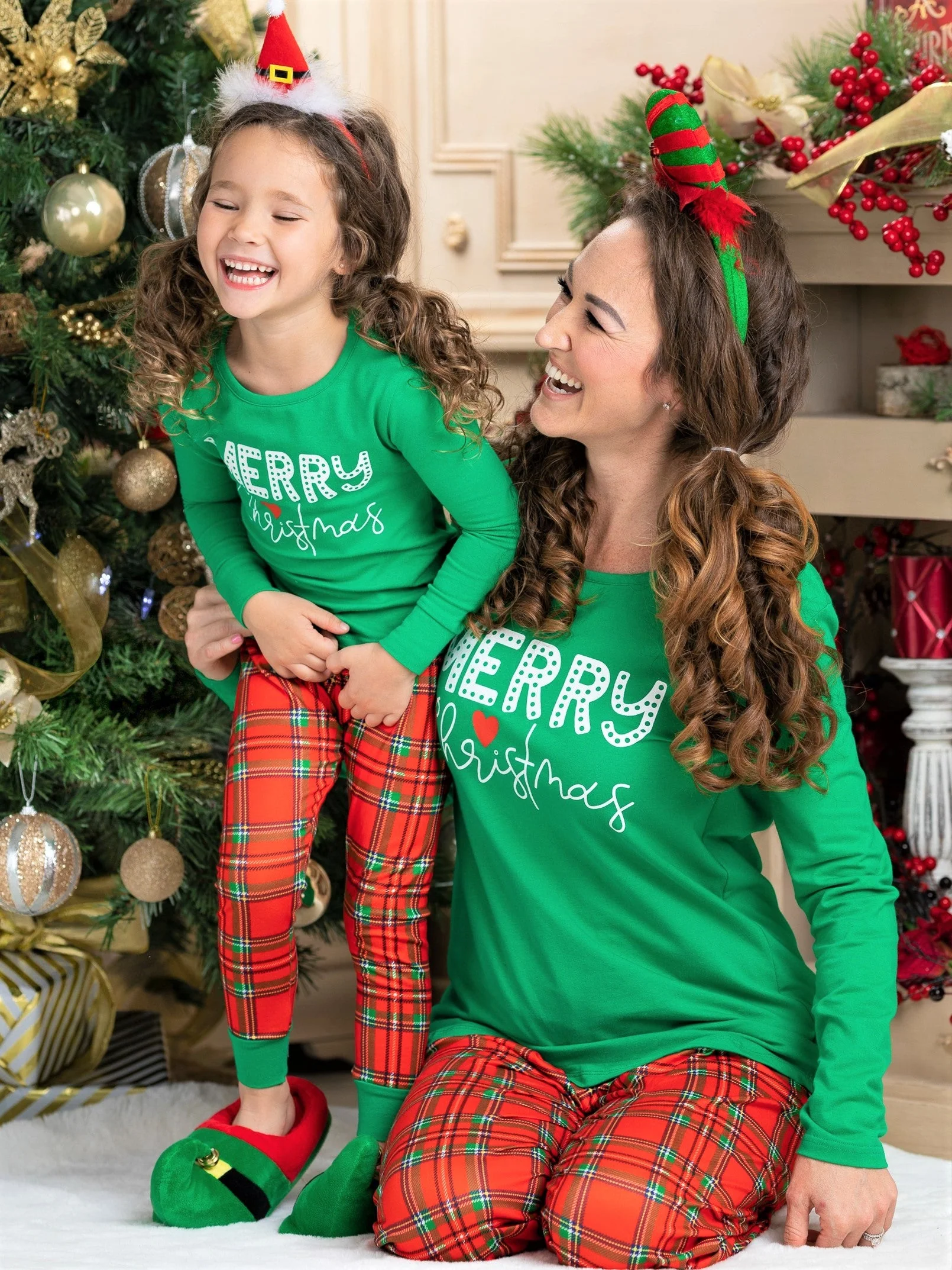 Mommy and Me Merry Christmas Plaid Pajama Set - Image 4
