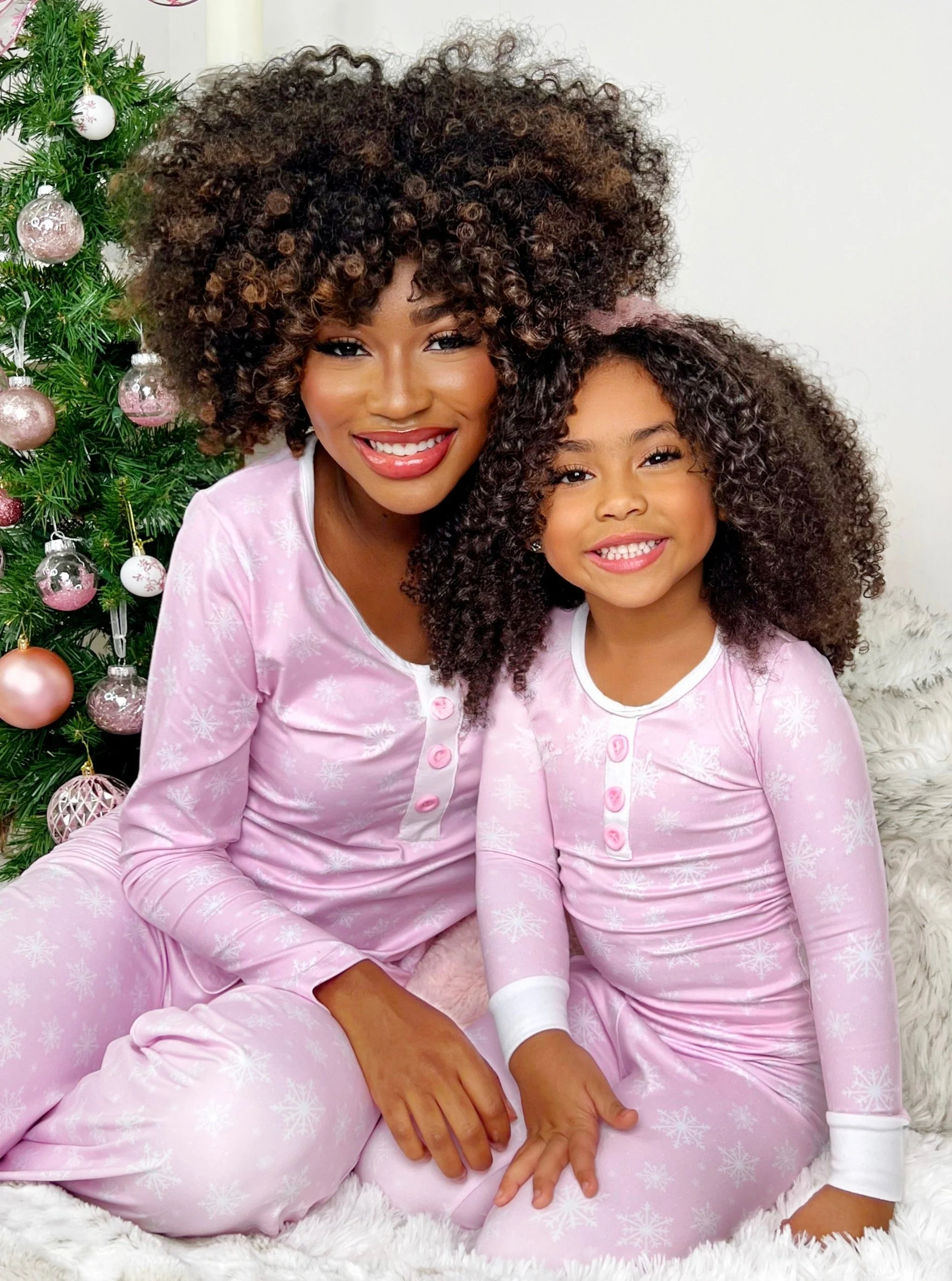Mommy and Me Snowflake Print Christmas Pajamas - Image 5