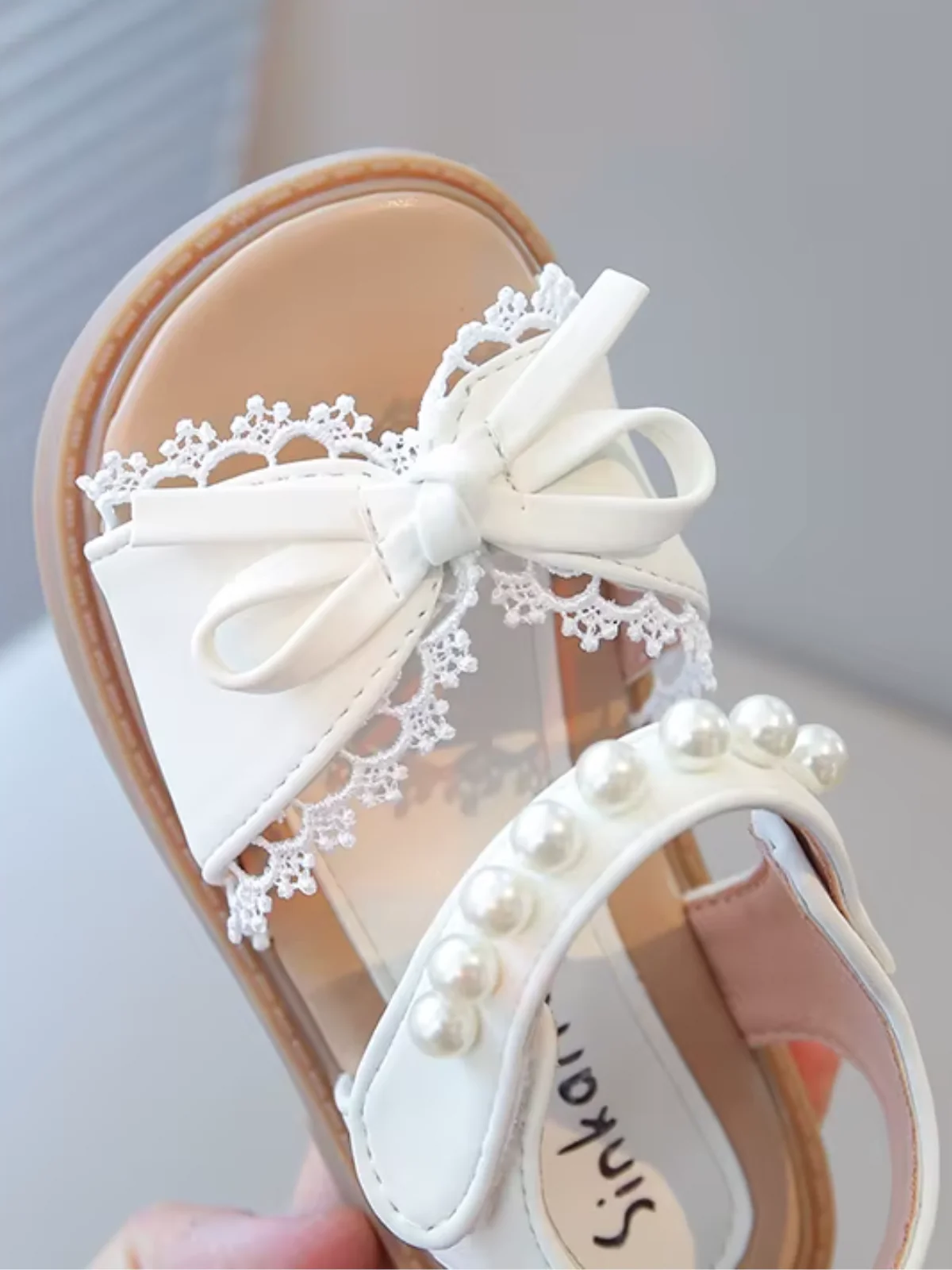 Sweet Lace Bow Pearl Strap Sandals - Image 6