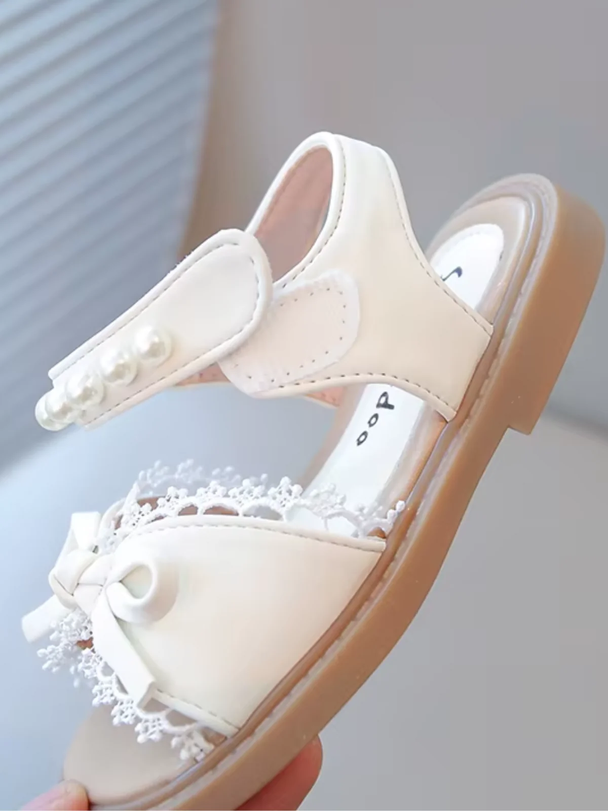 Sweet Lace Bow Pearl Strap Sandals - Image 7