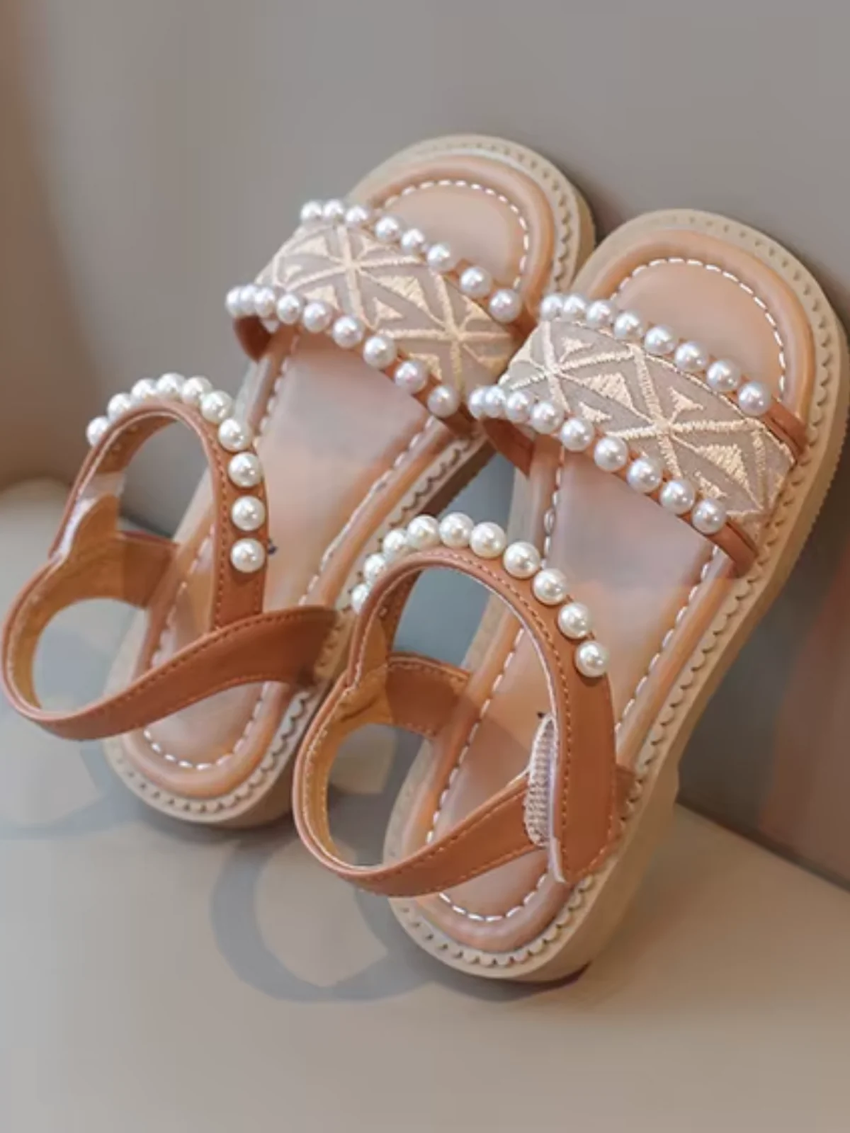 Chic Pearl Lace Strap Boho Summer Sandals - Image 2
