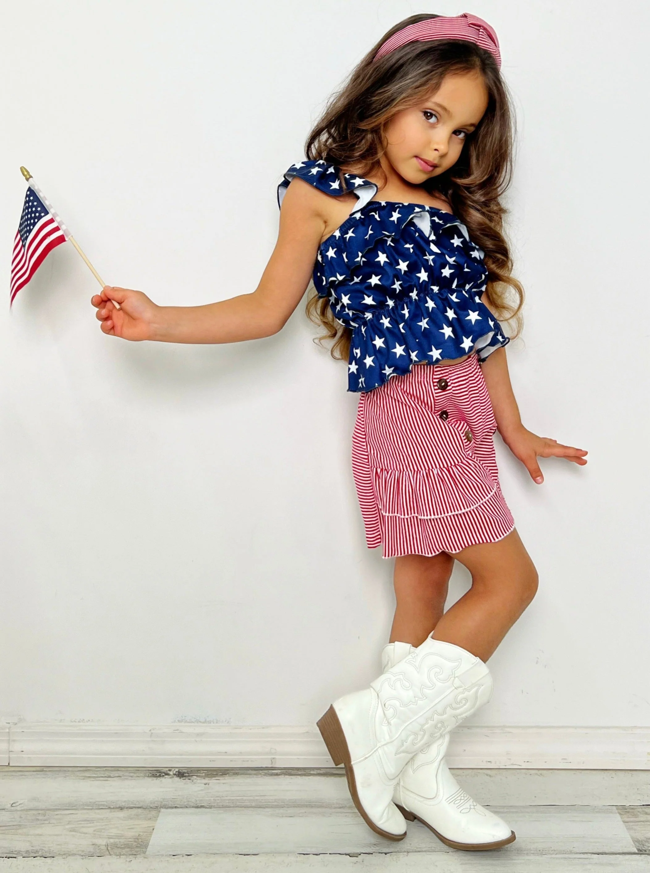 Perfect Little Patriot Stars Top and Striped Short Set - Image 5