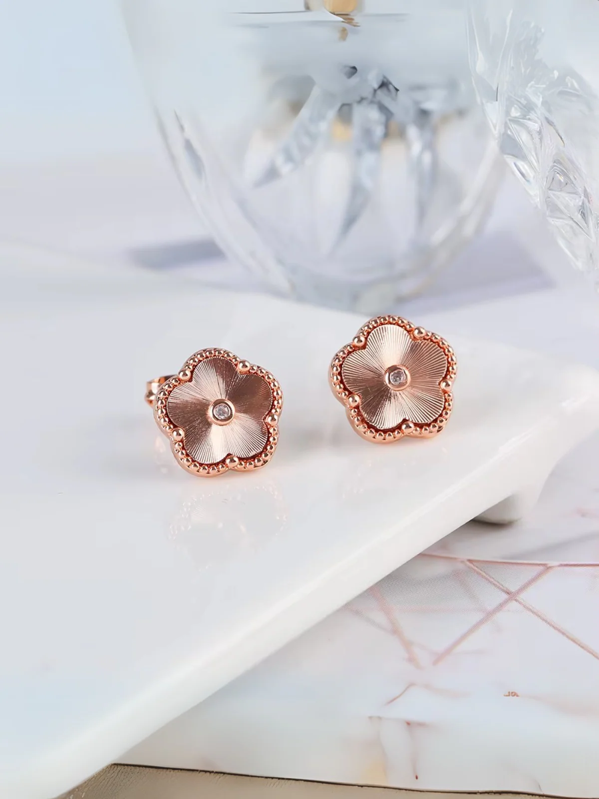 Precious Petals Rose Gold Jewelry Set - Image 4