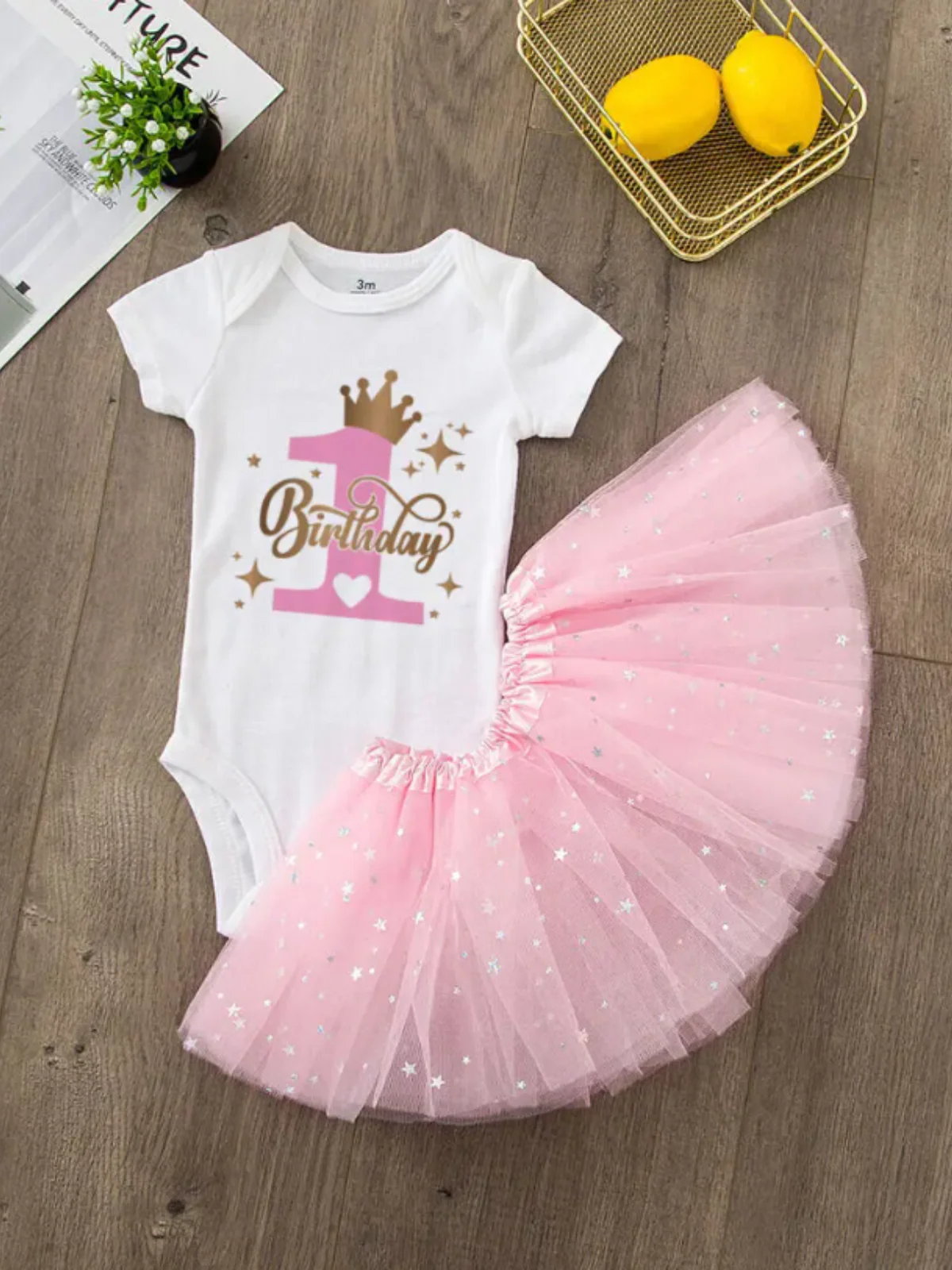 Princess Birthday Ensemble: Delightful First Birthday Bodysuit and Tutu Set for Little Girls - Image 2