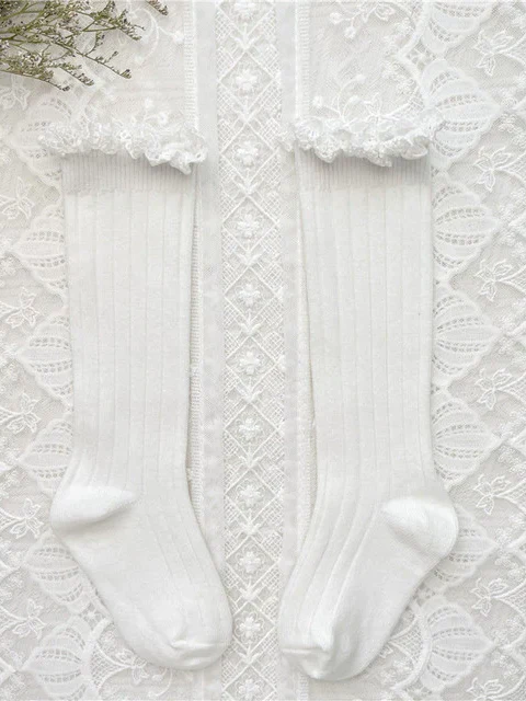 Sweet and Simple Eyelet Ruffle Socks - Image 3