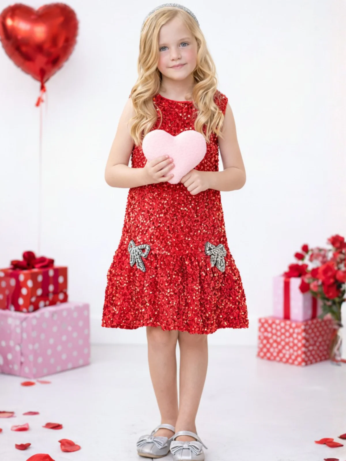 Shimmer & Sparkle Red Sequined Shift Dress - Image 4