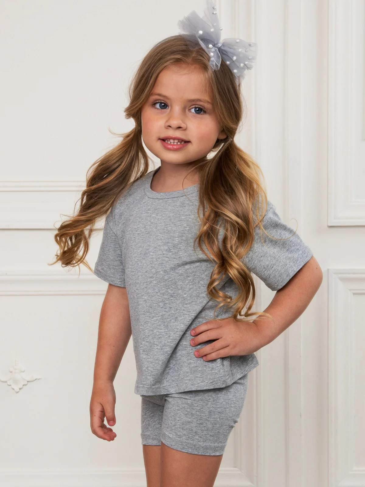 Sleek Matching Tee & Biker Short Set - Image 4