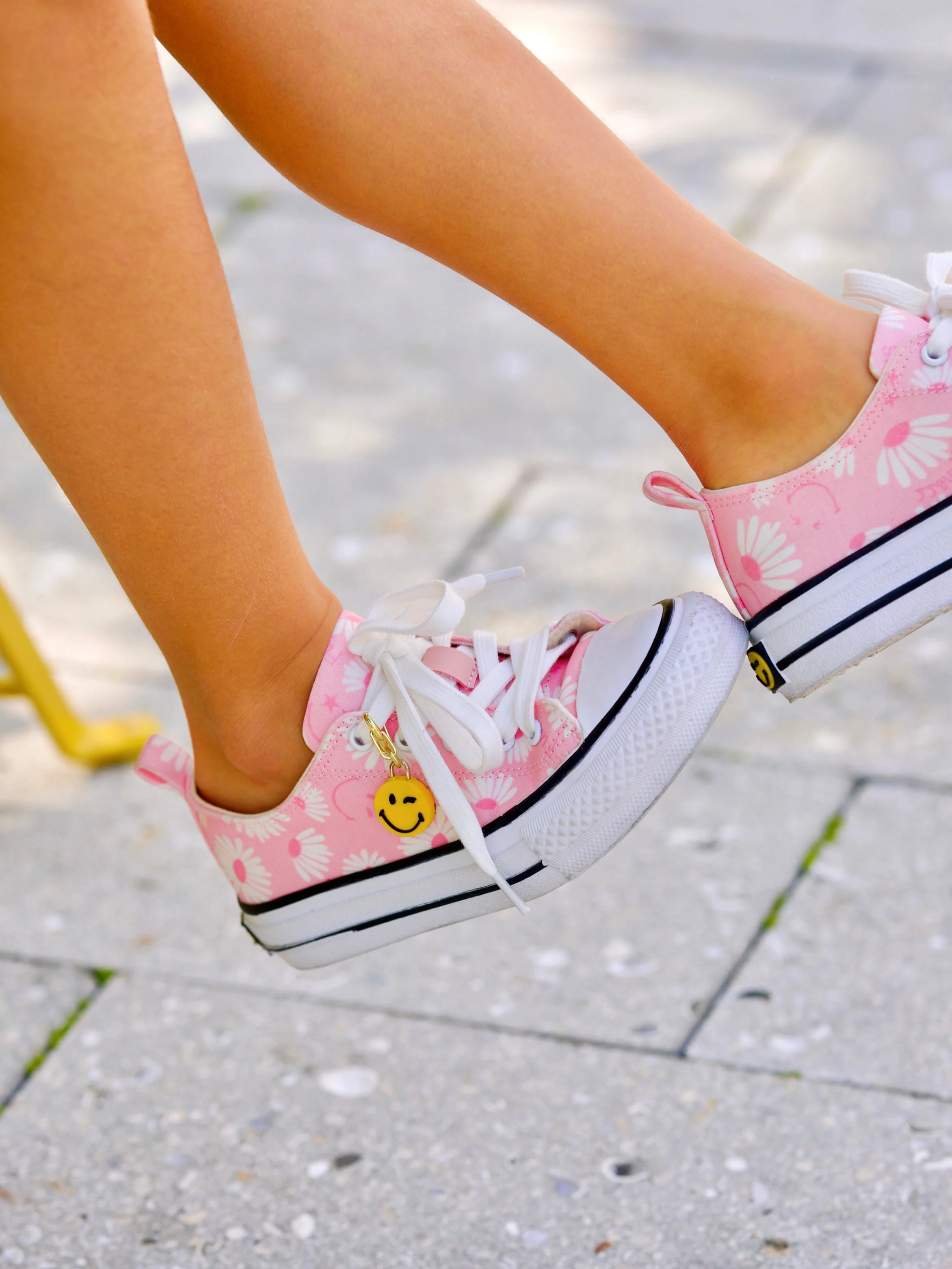 SmileyWorld  Flower Power Pink Canvas Sneakers - Image 4