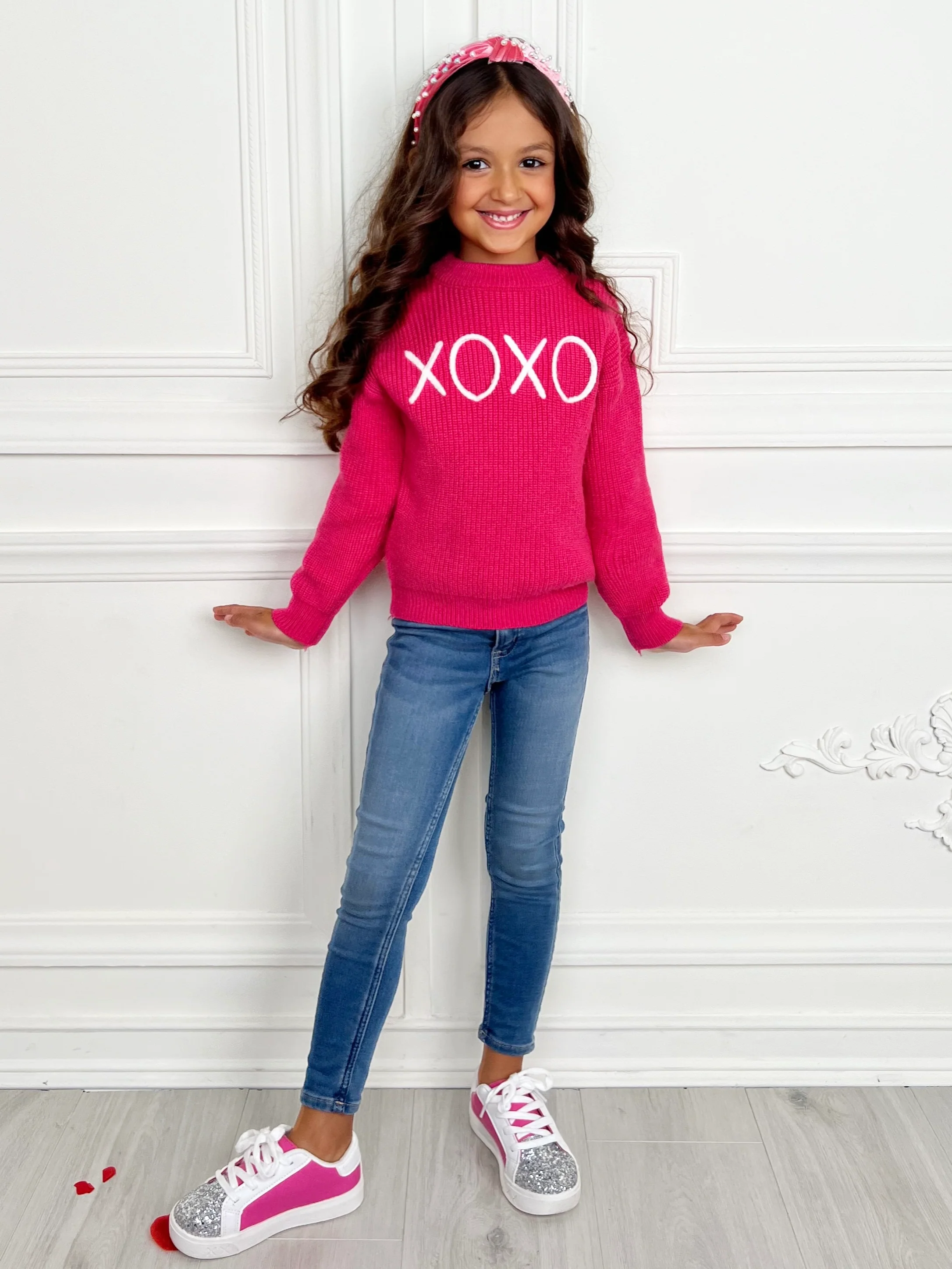 "XOXO" Embroidered Chunky Knit Sweater - Image 4