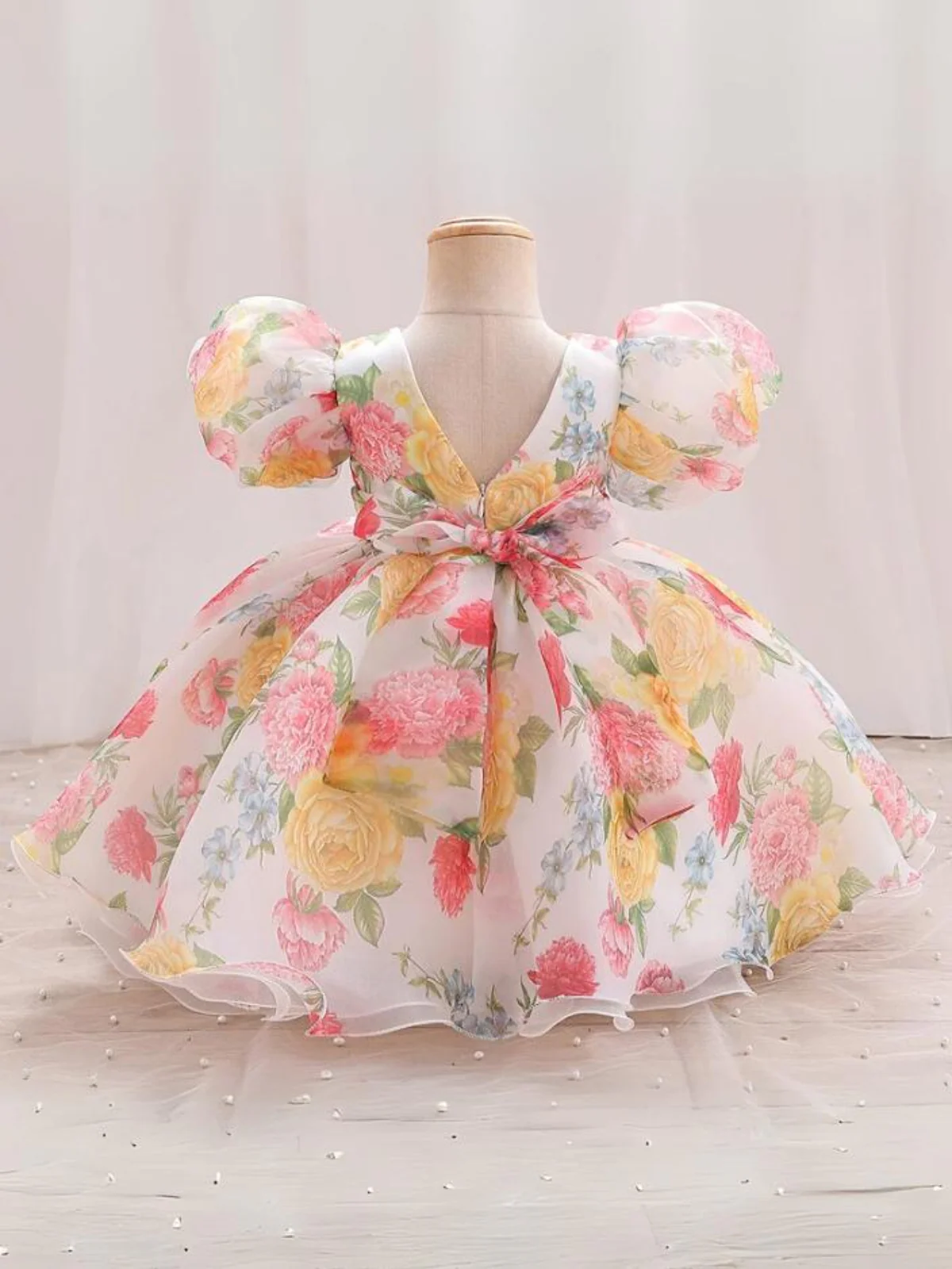 Fresh and Dreamy Puff Sleeve Floral Dress - Image 7