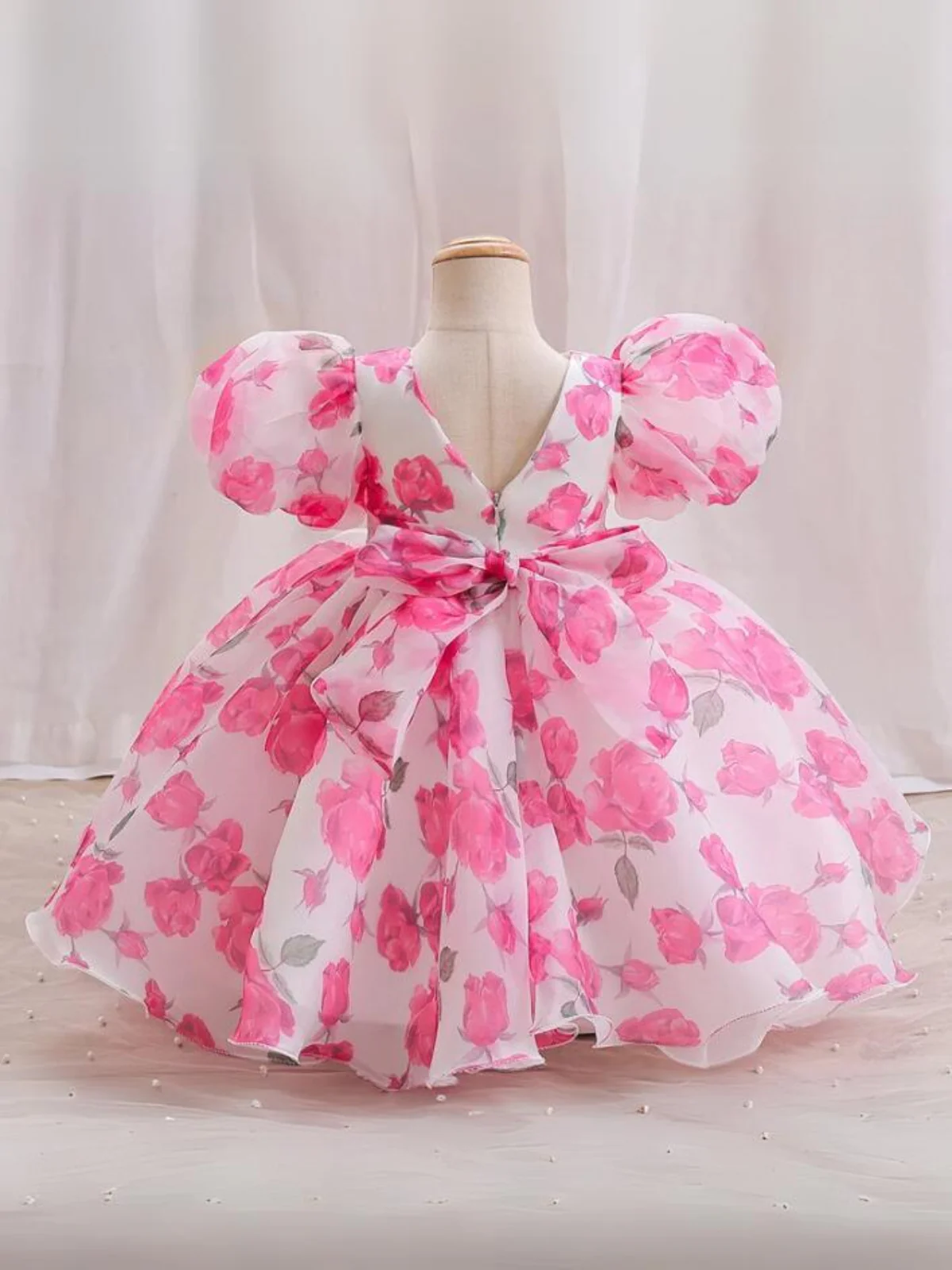 Fresh and Dreamy Puff Sleeve Floral Dress - Image 8