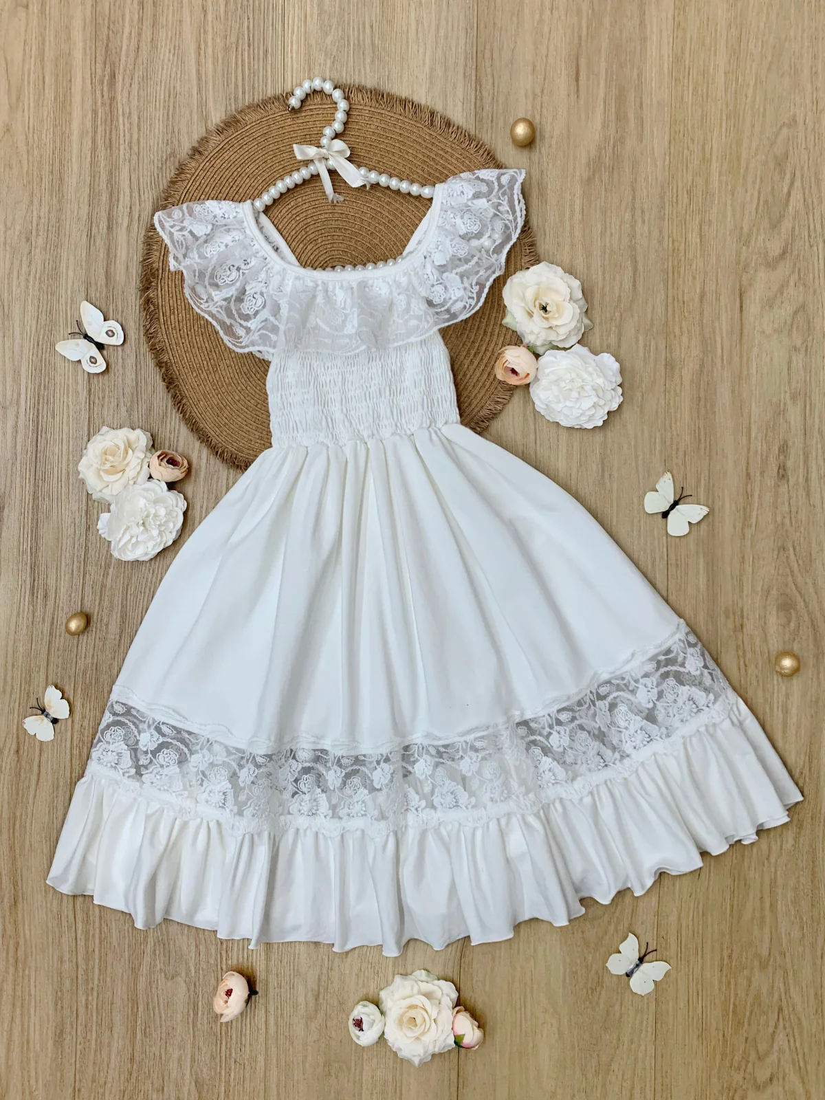 White Spring Chic Lace Maxi Dress - Image 2