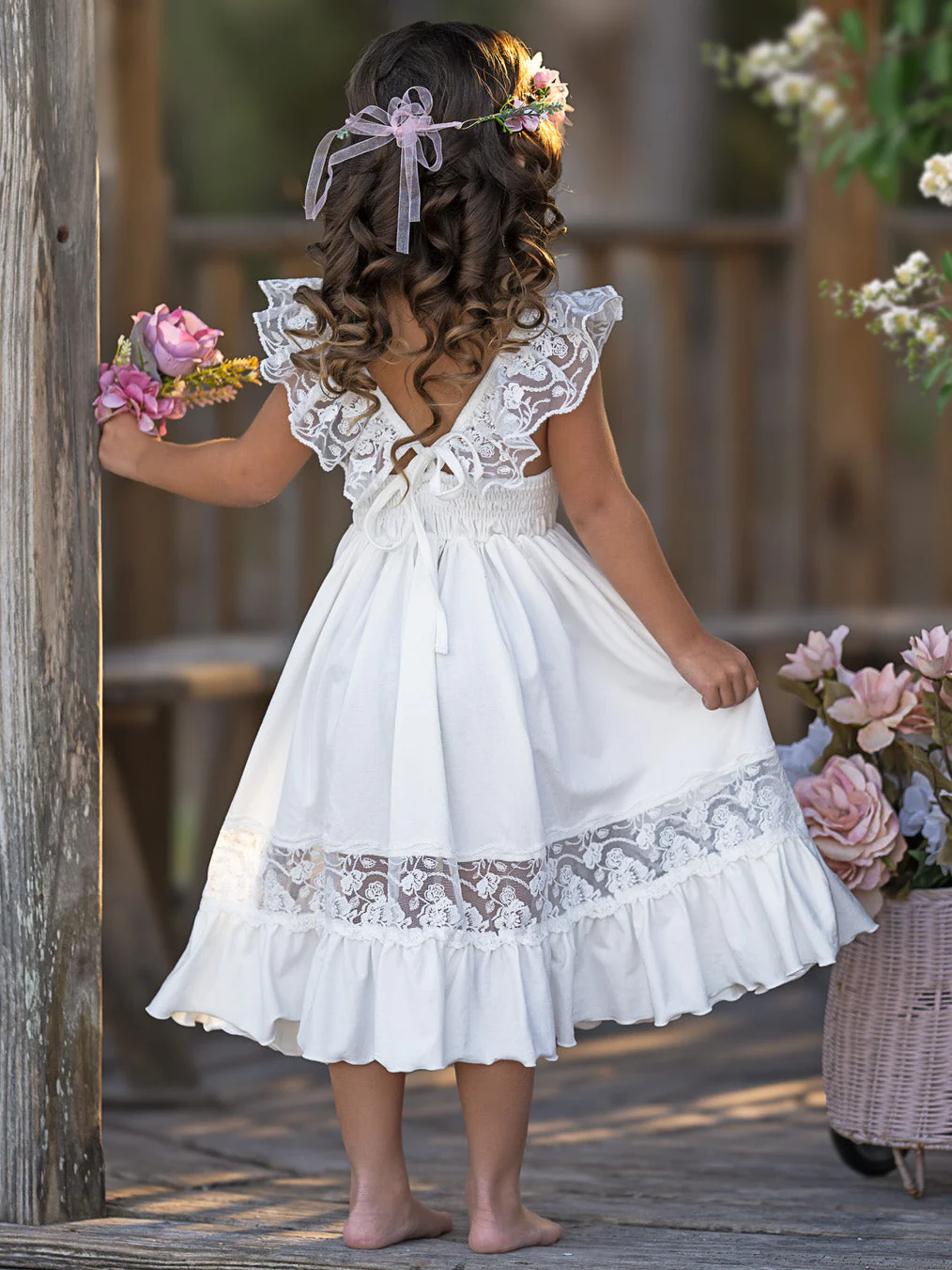White Spring Chic Lace Maxi Dress - Image 3